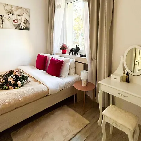 For 4 Guests Łódź